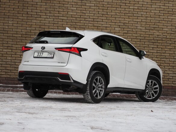 2017 Lexus NX 200 I Рестайлинг, белый - вид 5