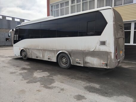 2023 Higer KLQ 6928, белый, 7000000 рублей, вид 4