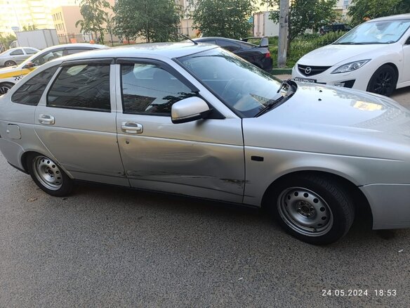 2011 Lada (ВАЗ) Priora I, серебристый, 250000 рублей - вид 7