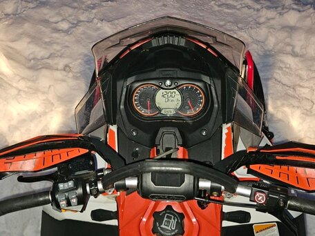 2013 BRP Ski-Doo Renegade X-RS 800, красный, 550000 рублей, вид 4