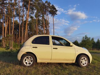 2004 Nissan Micra III (K12), зелёный, 360000 рублей, вид 2