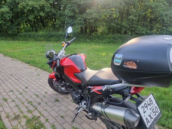 2018 BMW F 800 R, красный, 800000 рублей - вид 20