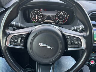 2018 Jaguar F-Pace I, серый, 2650000 рублей, вид 5