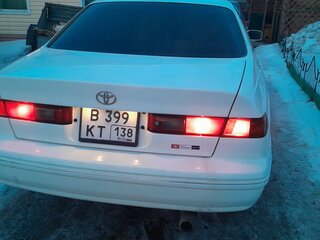 1999 Toyota Camry IV (XV20) Рестайлинг, белый, 570000 рублей, вид 5