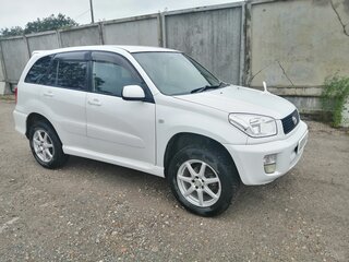 2001 Toyota RAV4 II (XA20), белый, 710000 рублей, вид 3