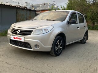 2013 Renault Sandero I, серый, 550000 рублей, вид 1