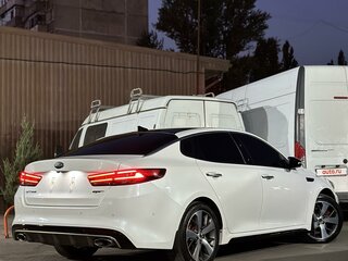 2017 Kia Optima IV, белый, 2150000 рублей, вид 2