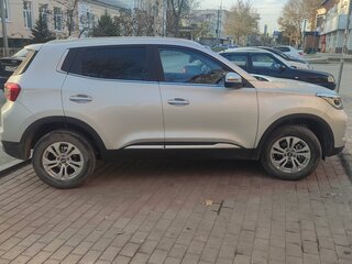 2024 Chery Tiggo 4 Pro I Рестайлинг, серебристый, 1600000 рублей, вид 4