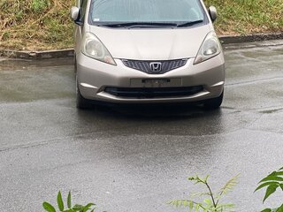 2009 Honda Fit II, серый, 800000 рублей, вид 3