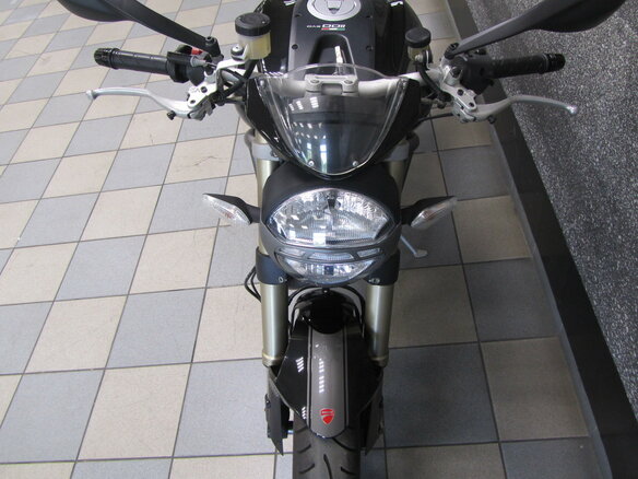 2012 Ducati Monster 1100, чёрный - вид 5