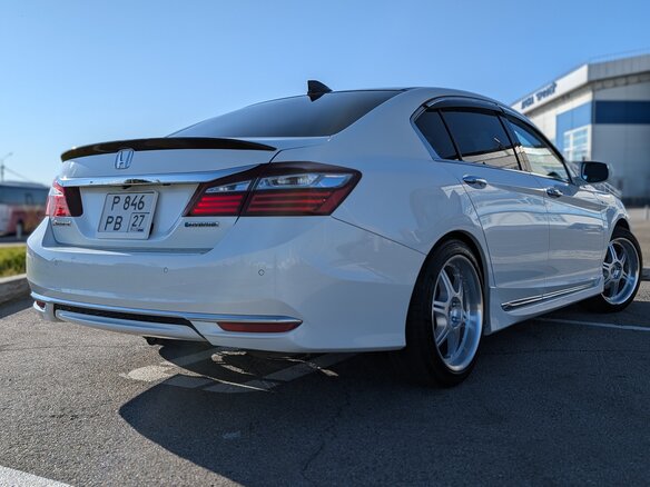 2016 Honda Accord IX Рестайлинг, белый, 2200000 рублей - вид 5