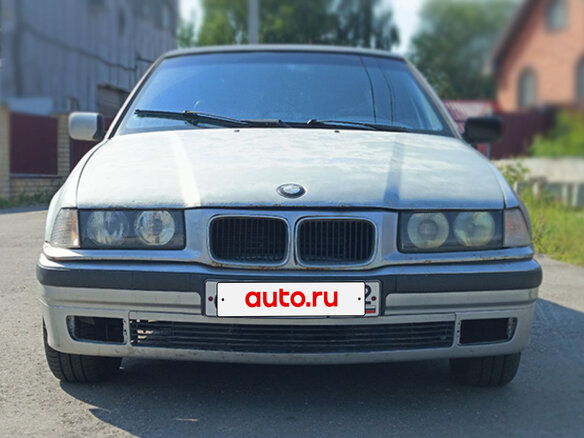 1993 BMW 3 серии 316i III (E36), серебристый, 295000 рублей - вид 5