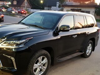 2016 Lexus LX 570 III Рестайлинг 2, чёрный, 7500000 рублей, вид 4