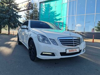 2010 Mercedes-Benz E-Класс 200 5G-Tronic IV (W212, S212, C207), белый, 1350000 рублей, вид 4