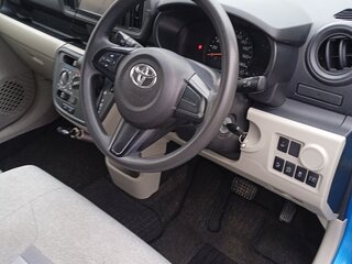 2018 Toyota Passo III, голубой, 969000 рублей, вид 5