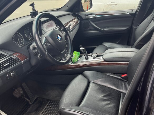 2011 BMW X5 50i II (E70) Рестайлинг, чёрный, 1300000 рублей - вид 5