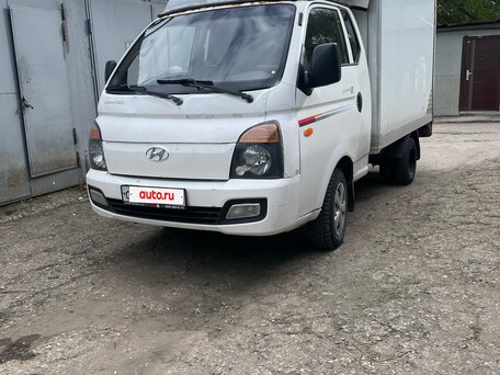 2012 Hyundai Porter II, белый, 680000 рублей, вид 1