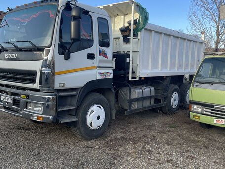 2016 Isuzu Giga (C-series), белый, 4000000 рублей, вид 1