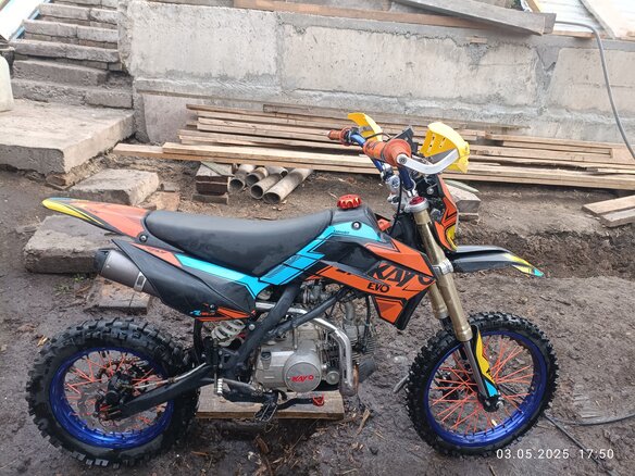 2023 Kayo Evolution YX140EM, чёрный, 99000 рублей