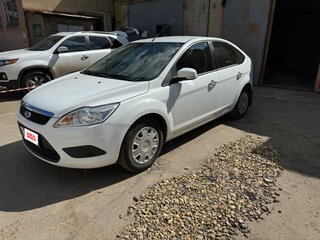 2011 Ford Focus II Рестайлинг, белый, 1000000 рублей, вид 1