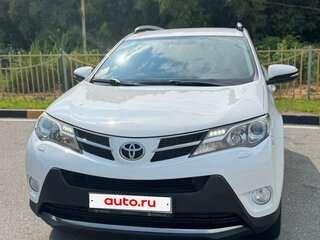 2015 Toyota RAV4 IV (XA40), белый, 1980000 рублей, вид 1