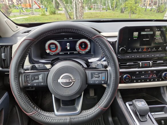 2021 Nissan Pathfinder V, чёрный - вид 10