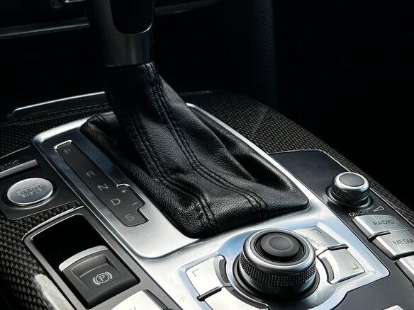 2007 Audi S6 III (C6), серый, 2000000 рублей - вид 21