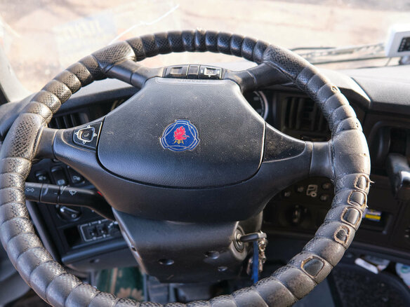2010 Scania G-series, чёрный, 3000000 рублей - вид 17