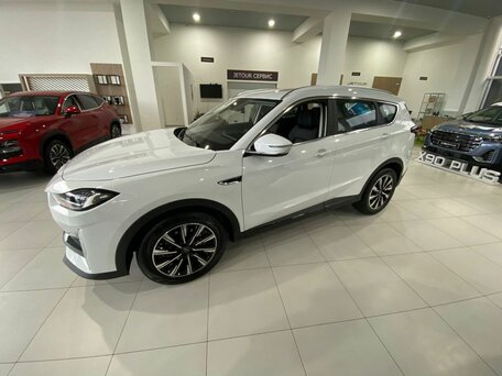 2026 Jetour X70+ I Рестайлинг, белый, 3099000 рублей, вид 5