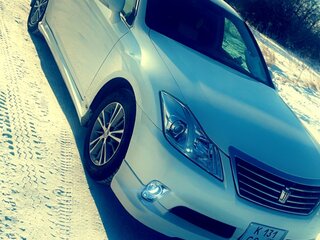 2012 Toyota Crown XIII (S200), белый, 2150000 рублей, вид 3