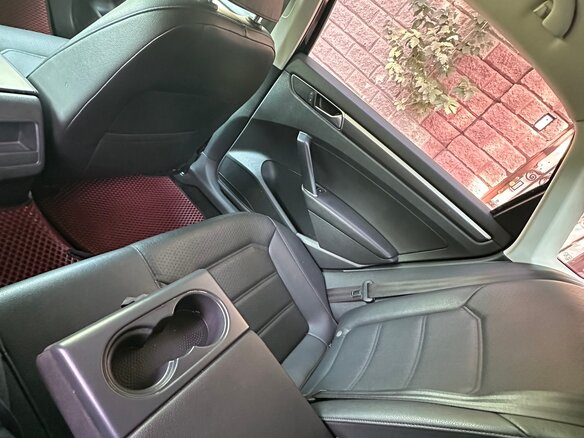 2016 Volkswagen Passat (North America and China) I Рестайлинг, чёрный, 2000000 рублей - вид 8