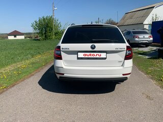 2018 Skoda Octavia III (A7) Рестайлинг, белый, 1990000 рублей, вид 4