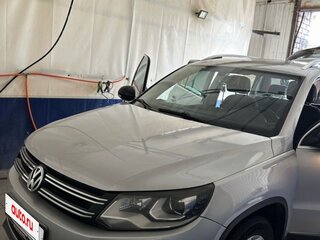 2012 Volkswagen Tiguan I Рестайлинг, серебристый, 950000 рублей, вид 5