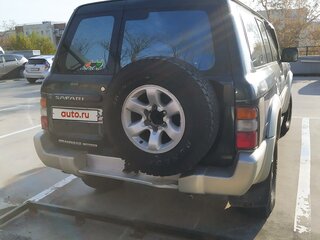 1997 Nissan Safari V (Y61), зелёный, 1100000 рублей, вид 2