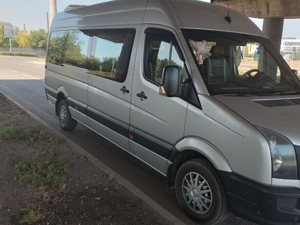 2012 Volkswagen Crafter, серебристый, 3000000 рублей - вид 6
