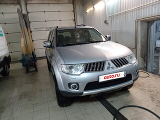 2012 Mitsubishi Pajero Sport II, серебристый, 2300000 рублей, вид 2