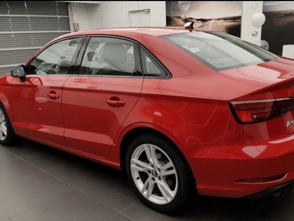 2019 Audi A3 III (8V) Рестайлинг, красный, 2500000 рублей - вид 2