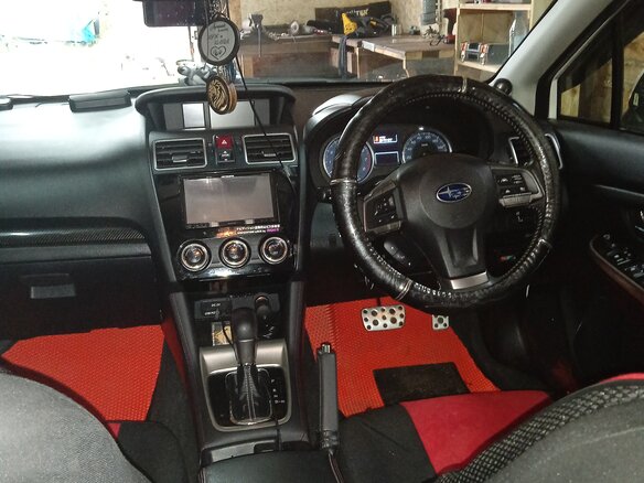 2016 Subaru Impreza IV Рестайлинг, белый, 1250000 рублей - вид 14