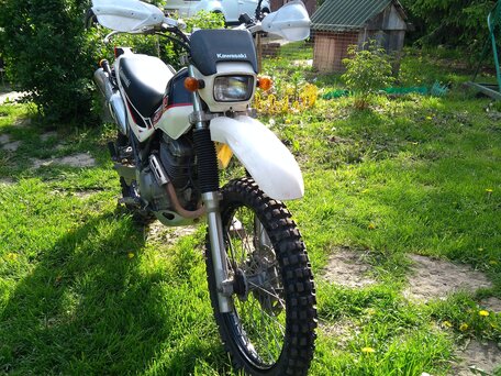 2004 Kawasaki KL 250, белый, 365000 рублей, вид 2