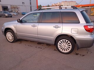 2006 Mitsubishi Outlander I, серый, 500000 рублей, вид 5