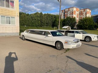 2004 Lincoln Town Car III Рестайлинг, белый, 777777 рублей, вид 4