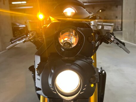 2003 Ducati 999, серый, 999000 рублей, вид 4