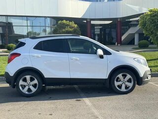 2014 Opel Mokka I, белый, 875000 рублей, вид 4
