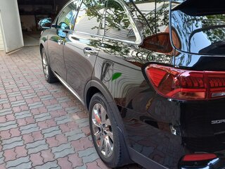 2018 Kia Sorento 8-speed III Prime Рестайлинг, чёрный, 3500000 рублей, вид 3
