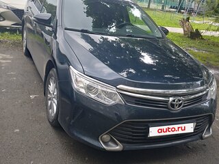 2015 Toyota Camry VII (XV50) Рестайлинг, серый, 1955000 рублей, вид 1