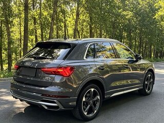 2022 Audi Q3 35 TFSI II (F3), серебристый, 2420000 рублей, вид 5