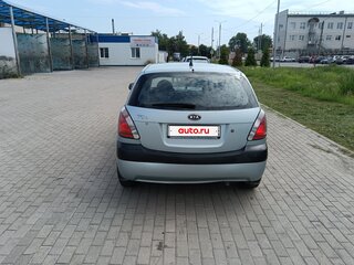 2006 Kia Rio II, серебристый, 350000 рублей, вид 3