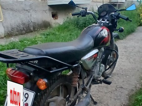 2024 Bajaj Boxer BM 125, чёрный, 120000 рублей, вид 3