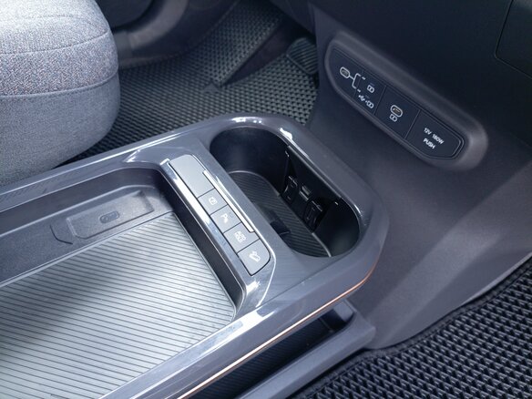 2025 Kia EV5 64.2 kWh, серый, 3000000 рублей - вид 27
