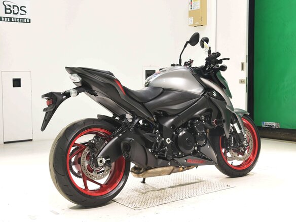 2020 Suzuki GSX-S 1000, серый, 995000 рублей - вид 33